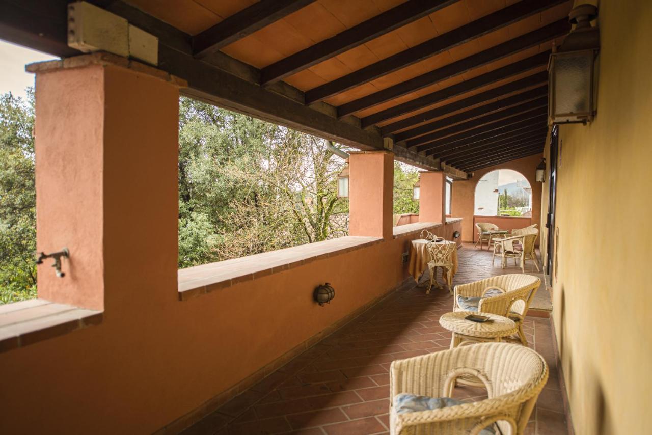 Hotel Boccaccio Calcinaia ภายนอก รูปภาพ