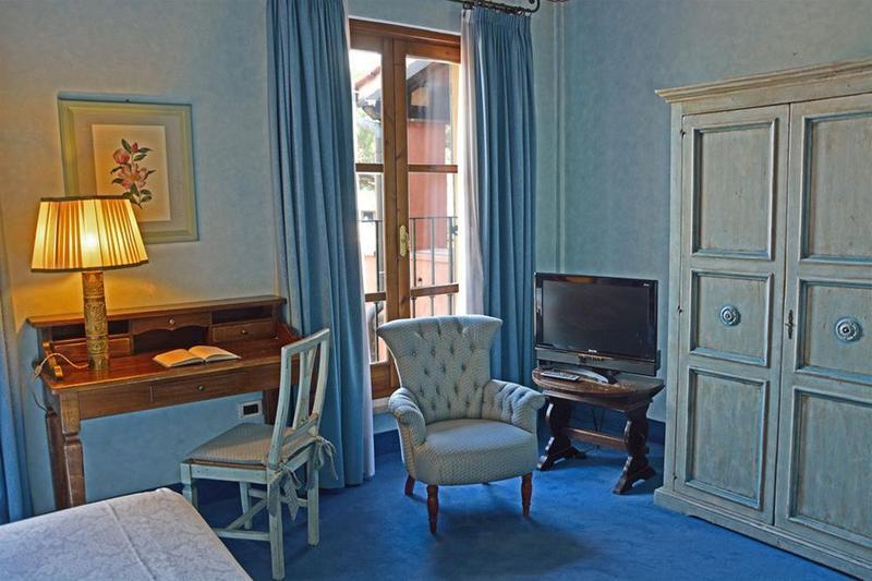 Hotel Boccaccio Calcinaia ภายนอก รูปภาพ