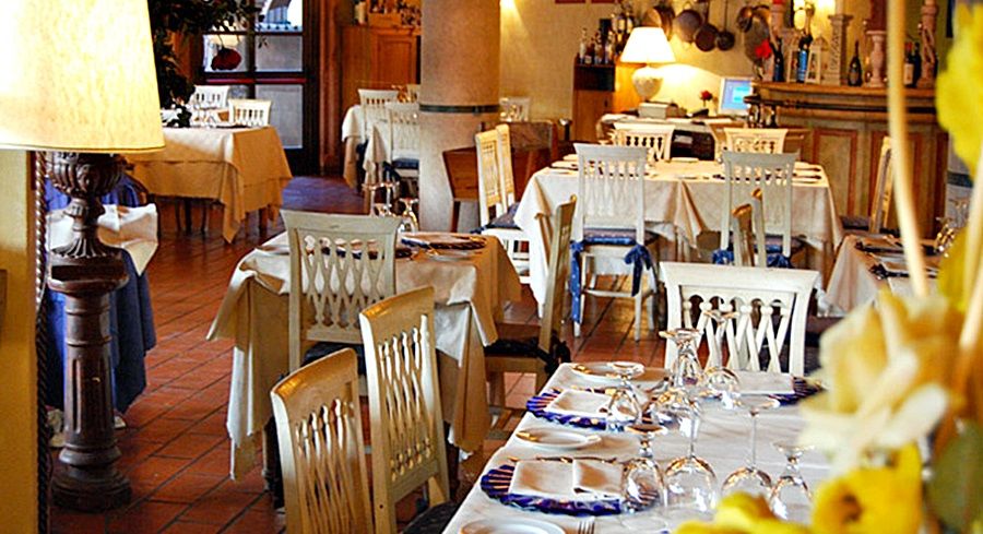 Hotel Boccaccio Calcinaia ภายนอก รูปภาพ