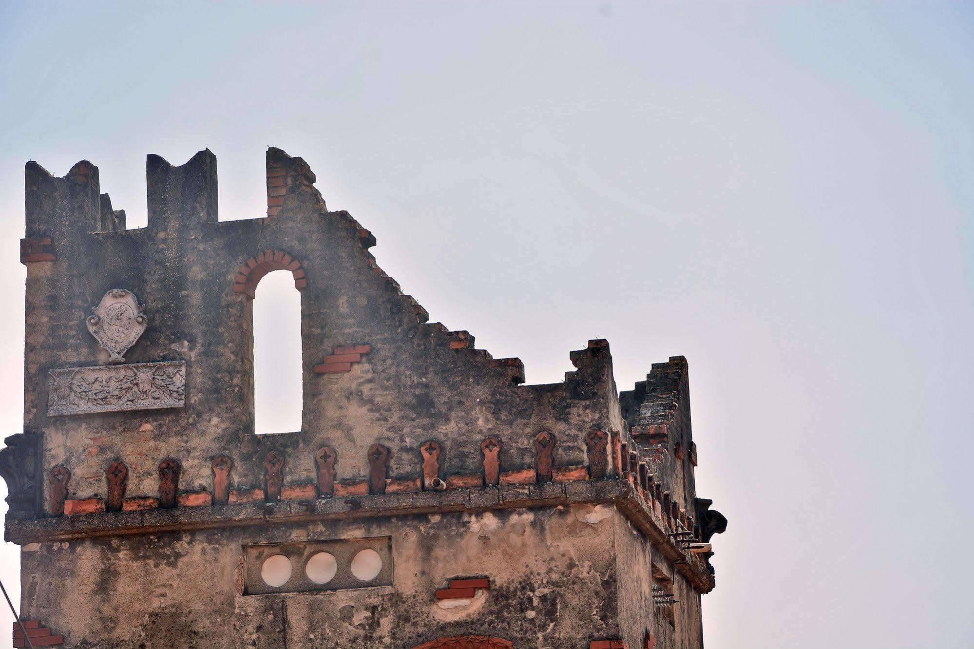 Hotel Boccaccio Calcinaia ภายนอก รูปภาพ
